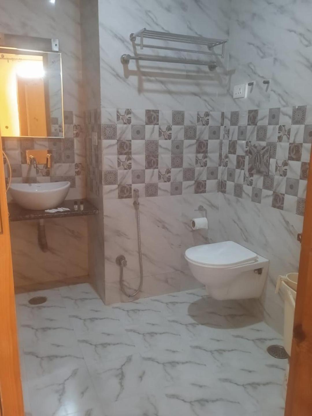 Hotel Shefaf Durgjan 外观 照片
