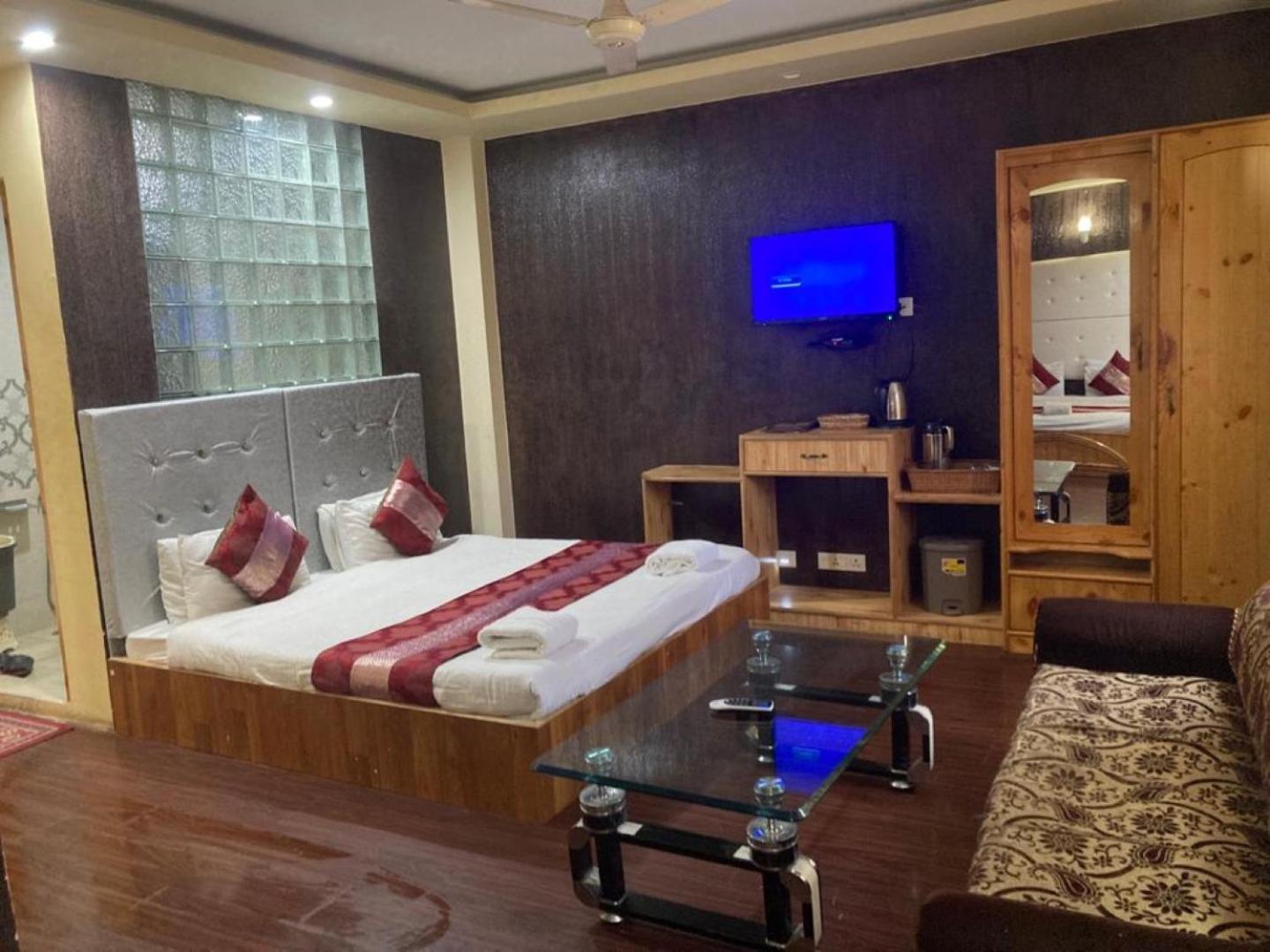Hotel Shefaf Durgjan 外观 照片