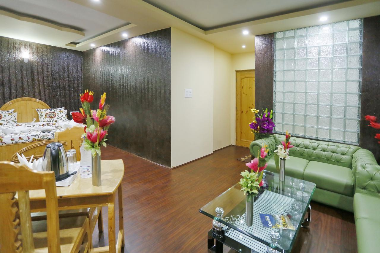 Hotel Shefaf Durgjan 外观 照片