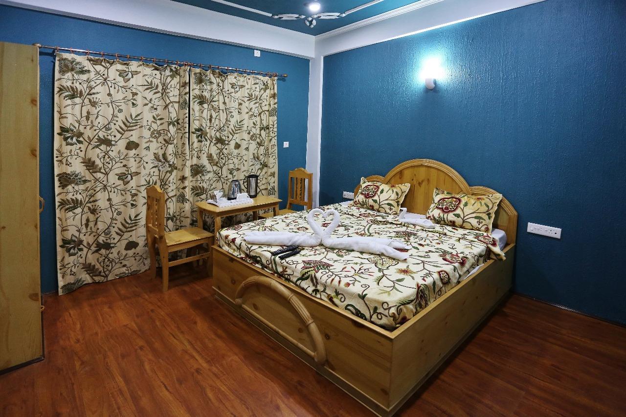 Hotel Shefaf Durgjan 外观 照片