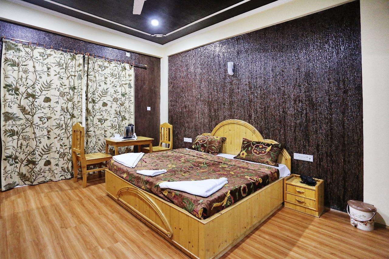 Hotel Shefaf Durgjan 外观 照片